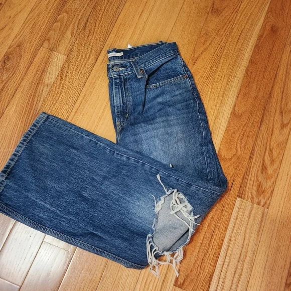 Levi's Low Pro Straights EUC! - Picture 7 of 12